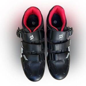 Peloton Cycling Shoes
Size 40
US W9/M7
